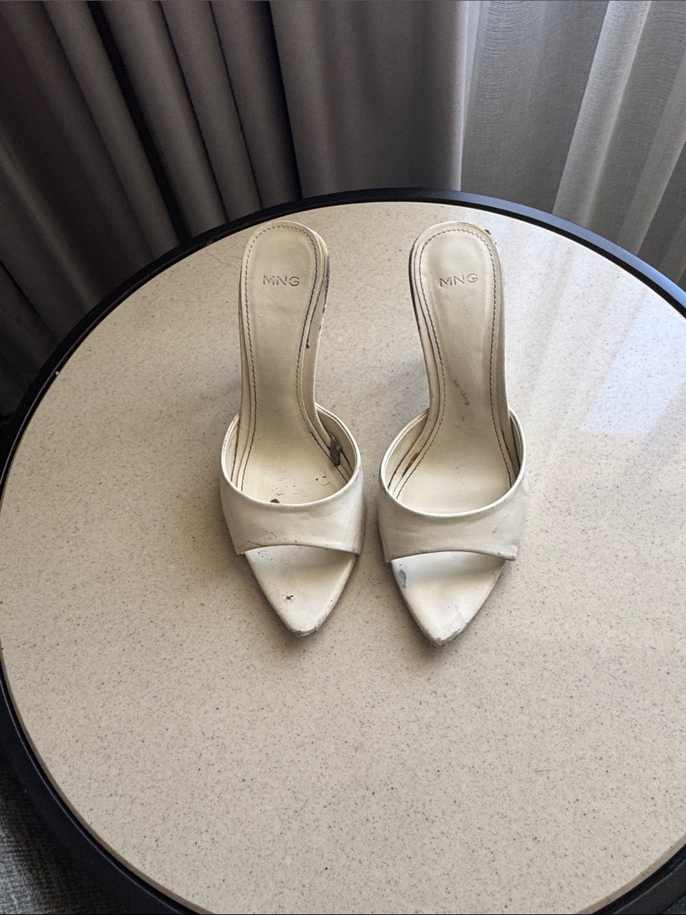 Mango Cream Pointed Toe Slide Mules